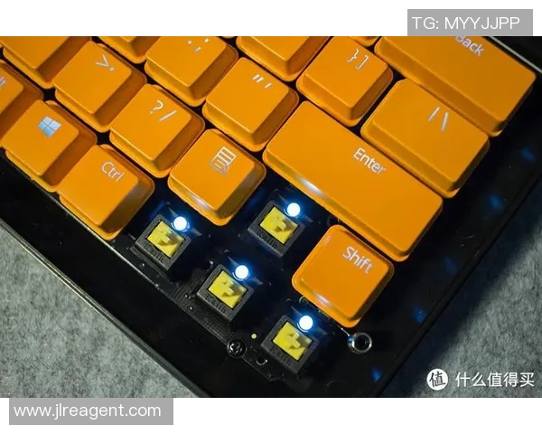 和平精英装备选购必看键盘推荐助你提升游戏体验与操作精准度 和平精英装备选购必看键盘推荐助你提升游戏体验与操作精准度